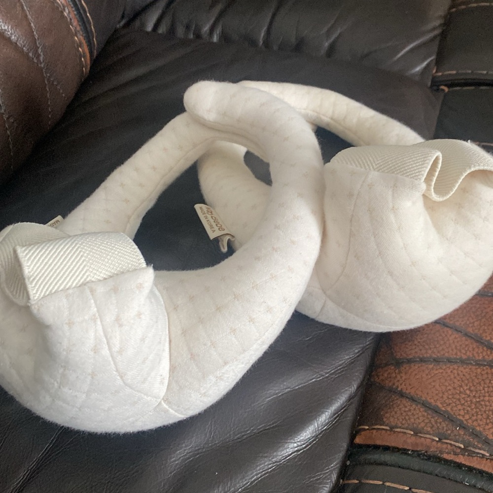 Cream Quilted Baby Neck Pillows